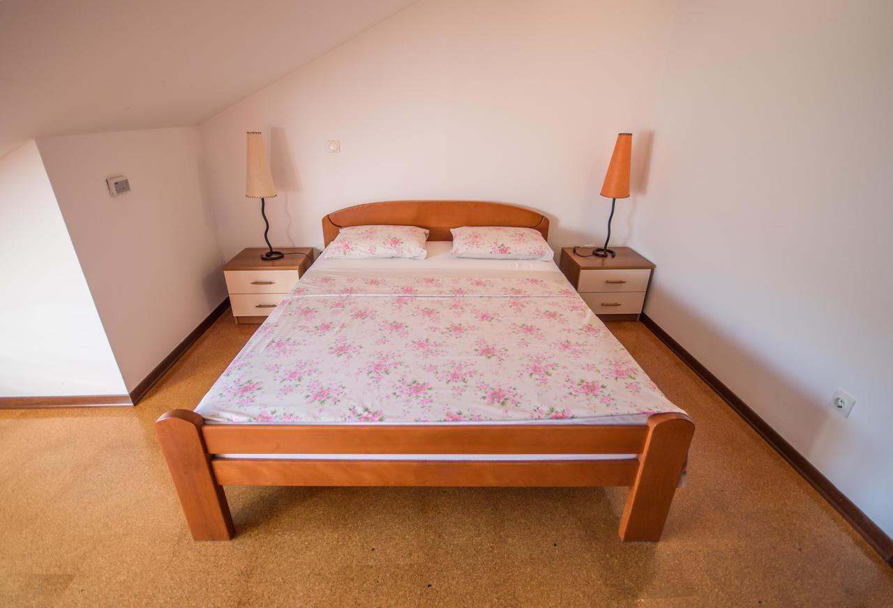 Apartment Kiwi Kotor Eksteriør billede
